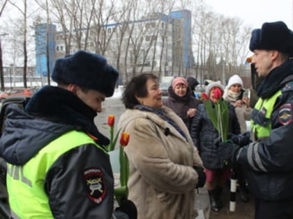 Продолжаем дарить цветы!