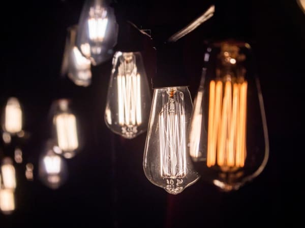 Как выбрать идеальный светильник для каждой комнаты