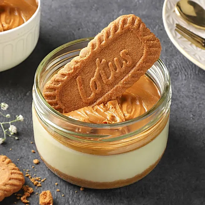 Lotus Biscoff Jar Cake