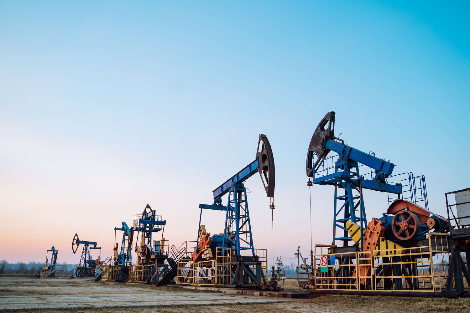 АНУ-ын түүхий нефтийн олборлолт нэмэгдсэн байна.