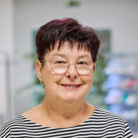 Porträt zur Folge „Psoriasis-Arthritis – Im Gespräch mit Frau Ressel“