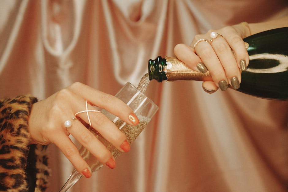 champagne-nails_2