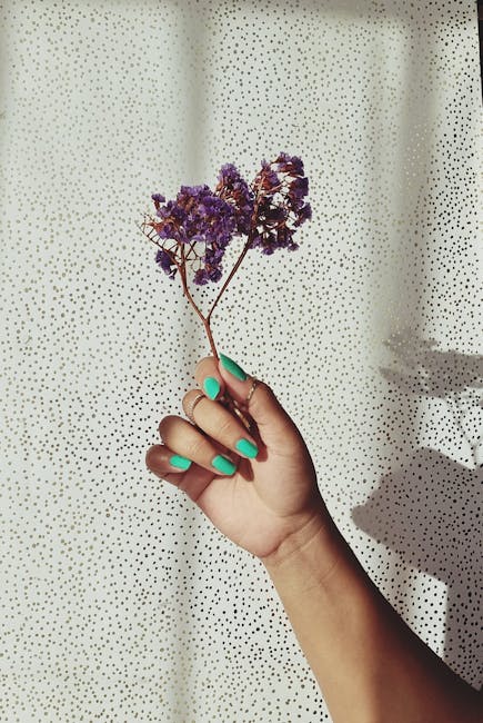 spring-nails-2025_1