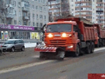 Снег с улиц Владимира убирают 60 единиц снега