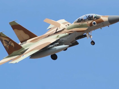Шесть тактических истребителей Израиля F-15 нанесли авиаудары в Сирии