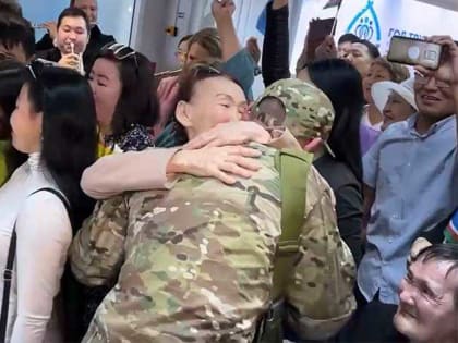 Члены экипажа легендарного танка «Алеша» вернулись на родину в Якутию