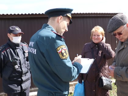 В течение майских праздников организована работа патрульных групп по контролю за соблюдением гражданами требований особого противопожарного режима (видео)