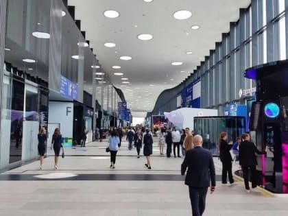 На экономический форум в Петербурге не пустят журналистов из недружественных стран