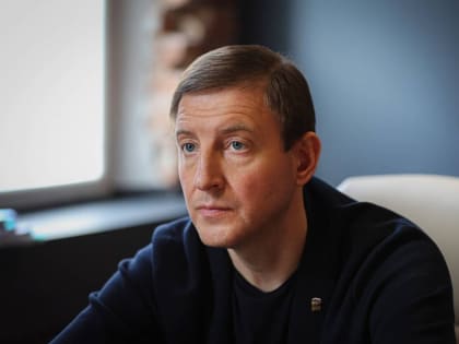 Андрей Турчак обратился к Михаилу Мишустину с просьбой об автоматическом продлении паспортов участников СВО