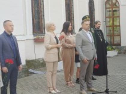 Митинг памяти жертв Беслана в Владимире
