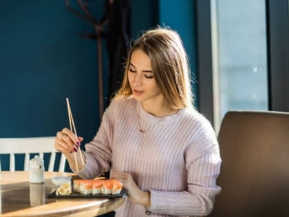 В центре Владимира закрыли ресторан из-за роллов