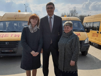 Район получил еще два школьных автобуса