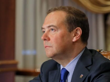 Дмитрий Медведев: Журналисты в зоне СВО рассказывают о правде, ради которой рискуют жизнью и здоровьем