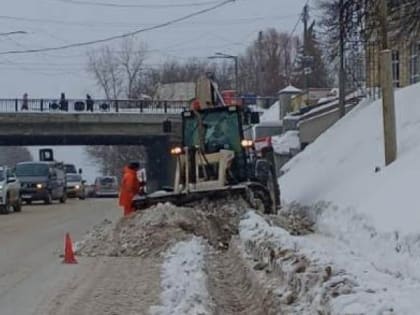 За сутки из Владимира вывезли 2500 "кубов" снега
