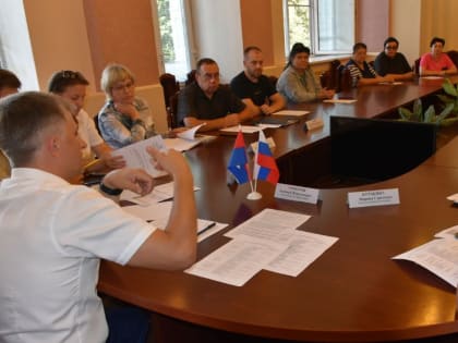 Совещание по программе поддержки предпринимателей в Гусь-Хрустальном