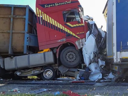 Число погибших в ДТП с микроавтобусом под Ульяновском достигло 16