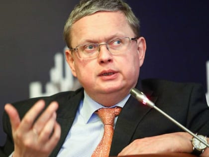 «Царьград»: Депутат Михаил Делягин указал на дураков, которые помогли устоять России