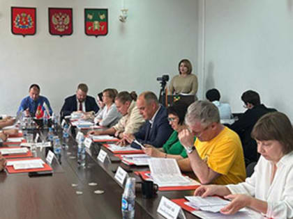 Один из шести