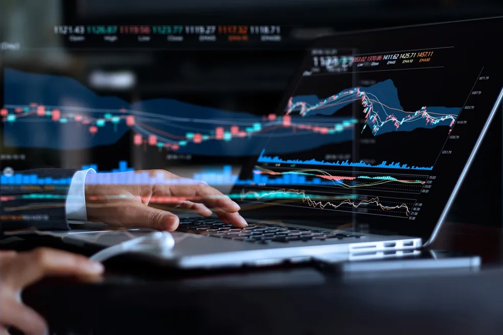 Analyzing Business Insurance Facts