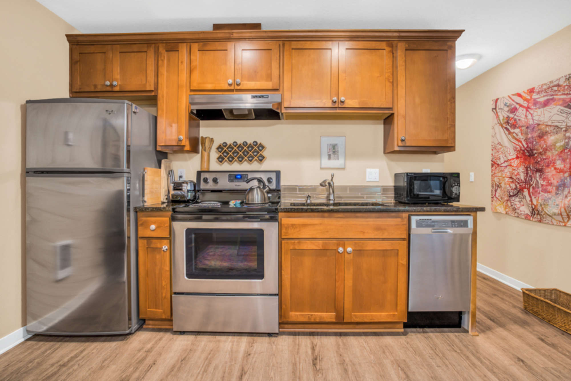 thumbnail view of a listing photo