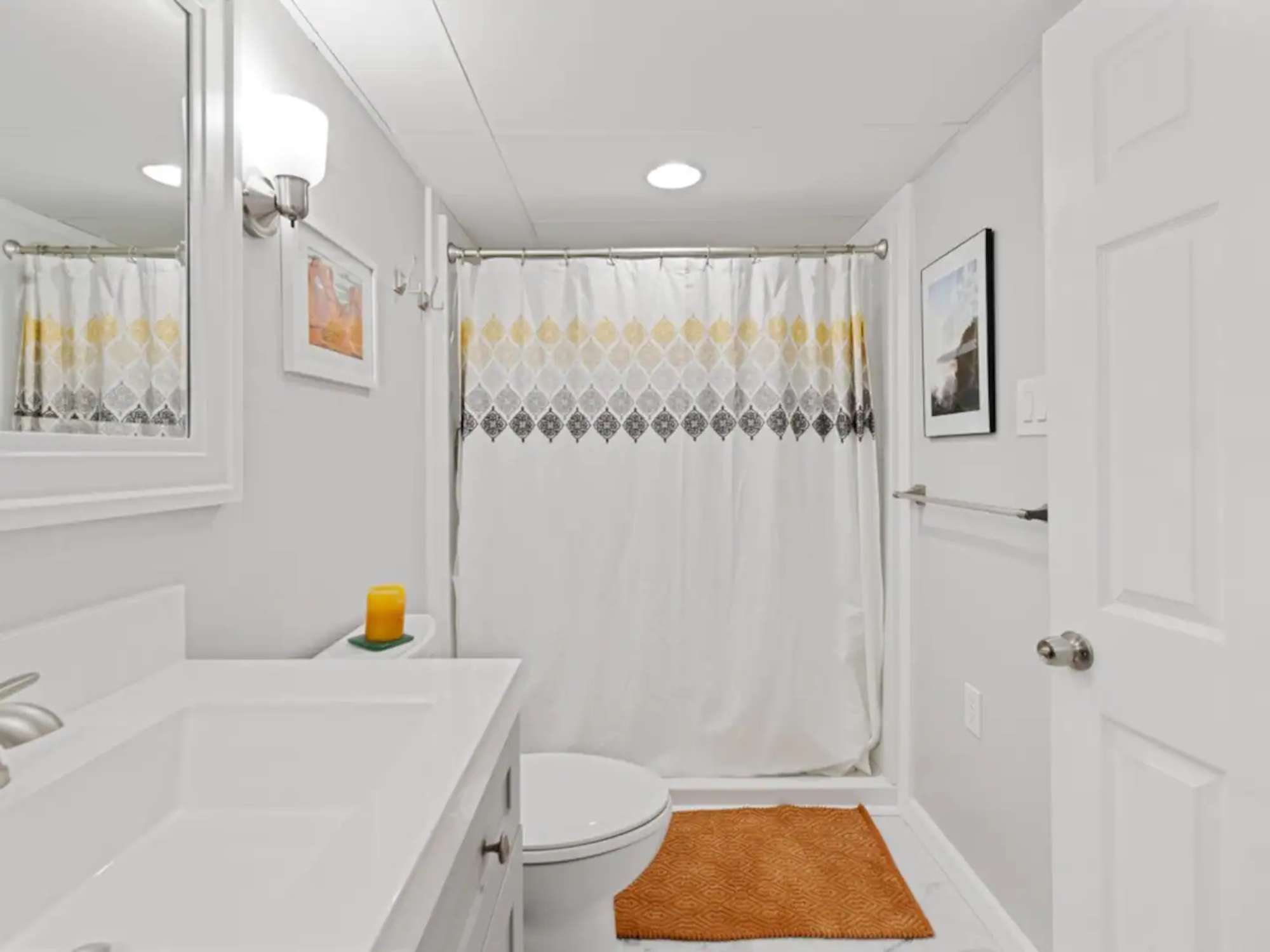 thumbnail view of a listing photo