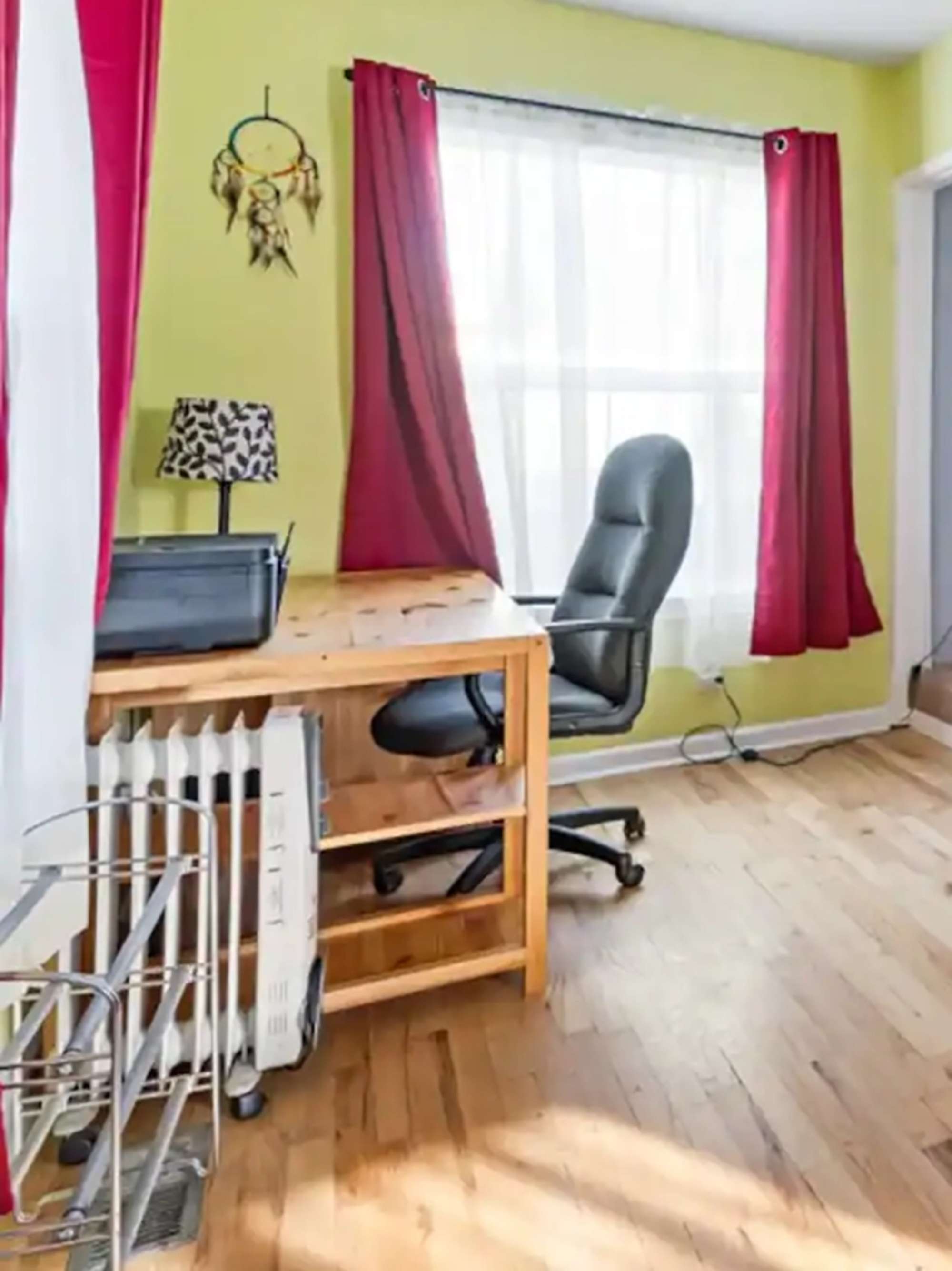 solo desk for private work