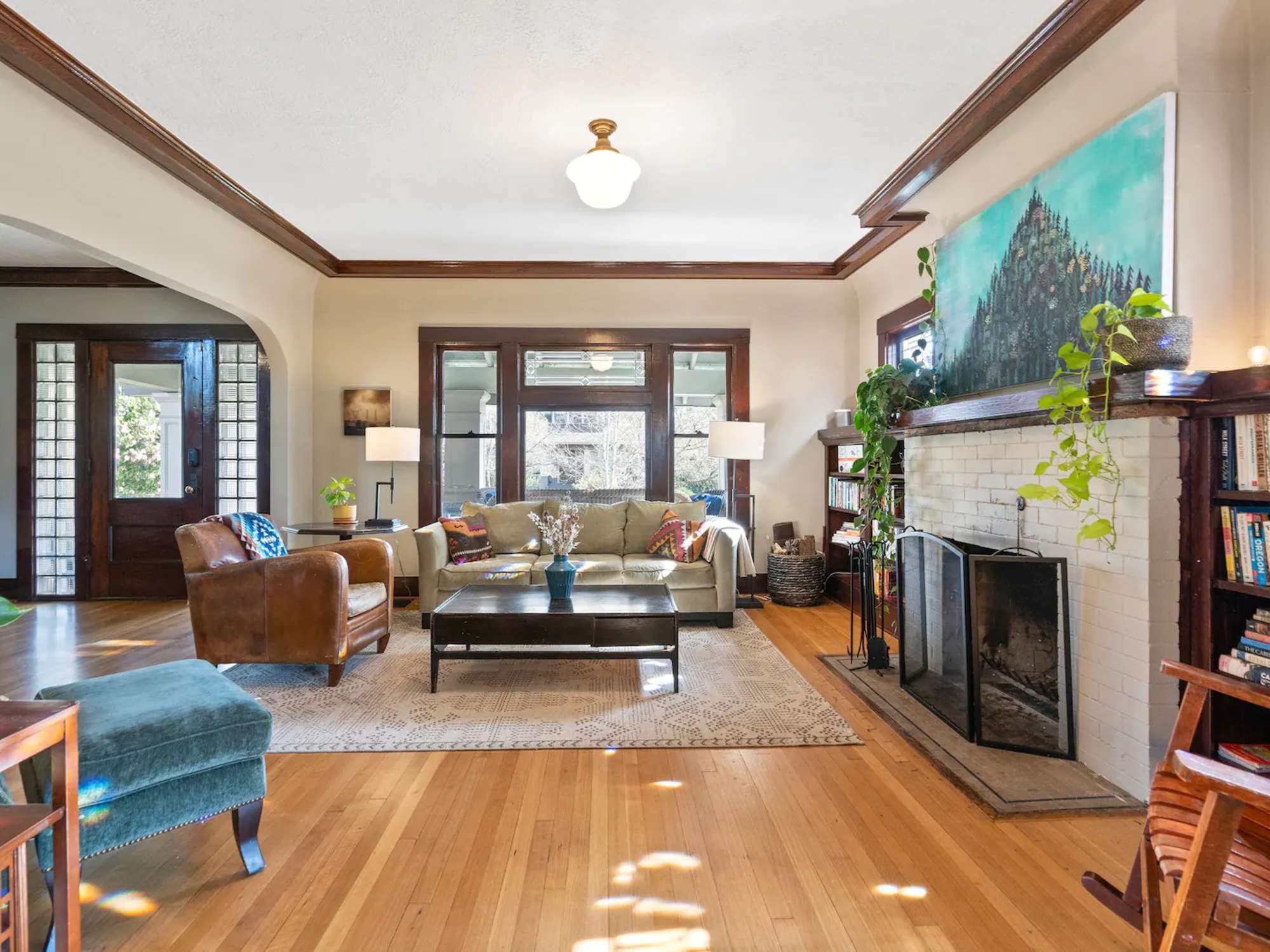 large living room for meetings