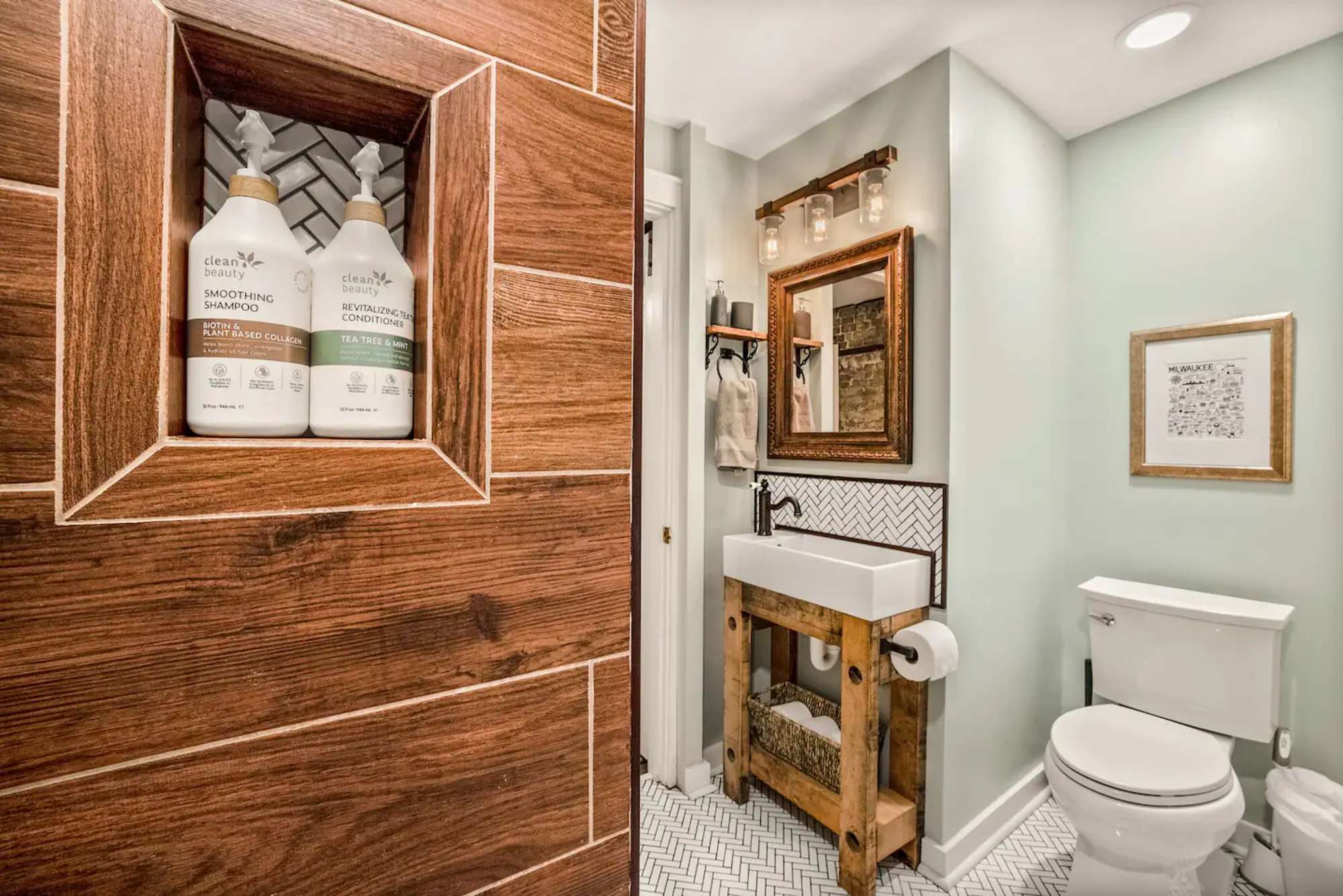 thumbnail view of a listing photo