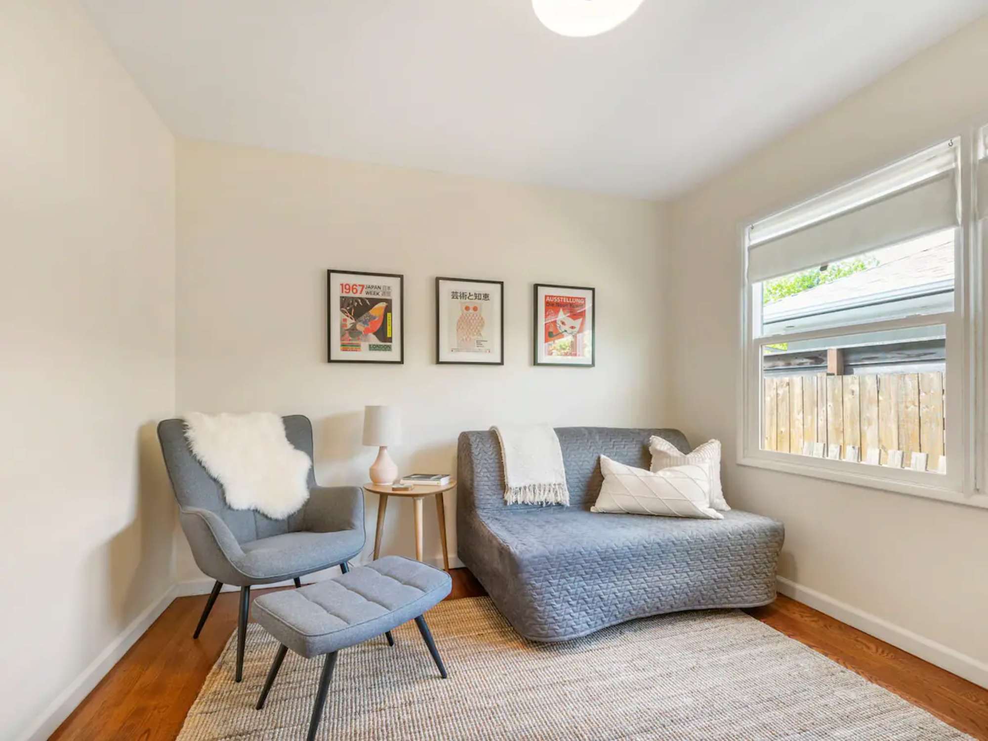 thumbnail view of a listing photo
