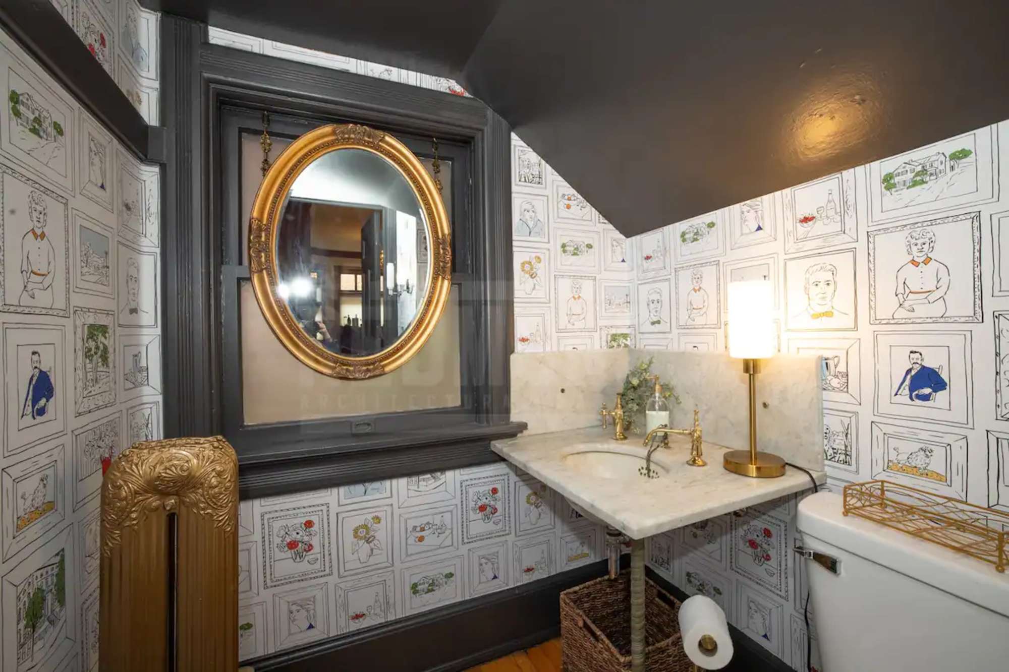 thumbnail view of a listing photo