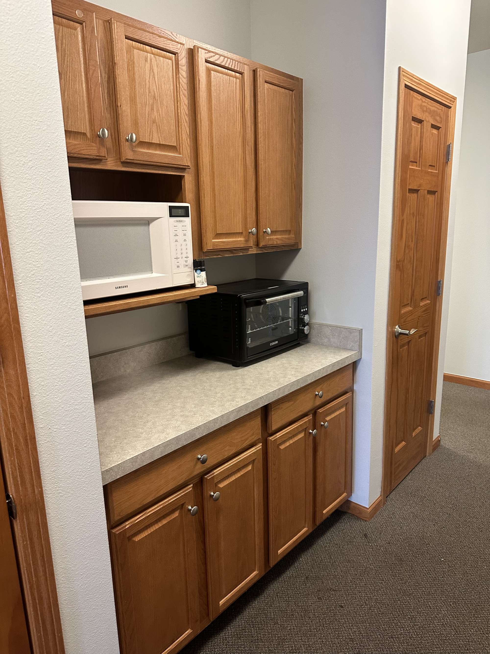 thumbnail view of a listing photo