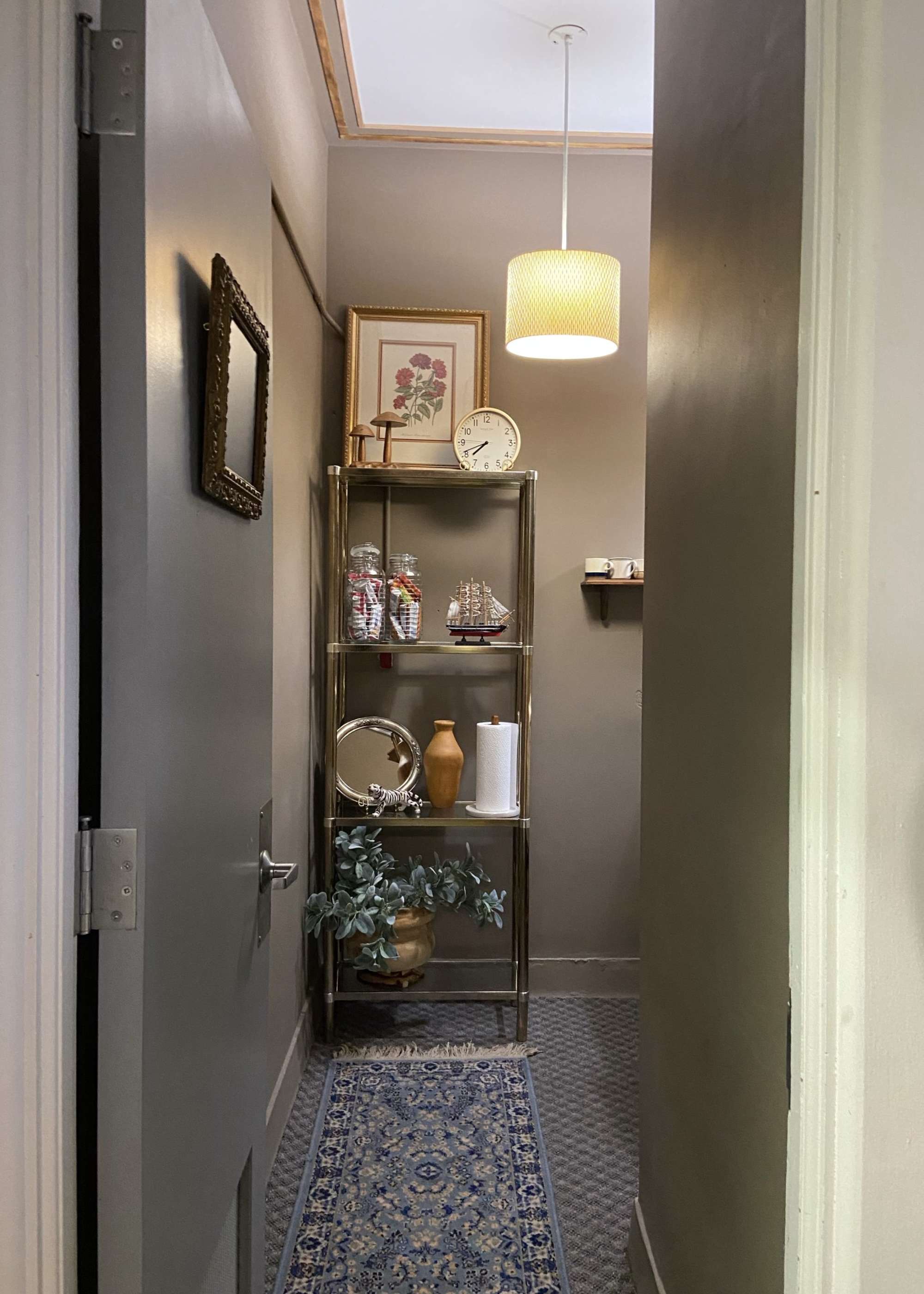 thumbnail view of a listing photo