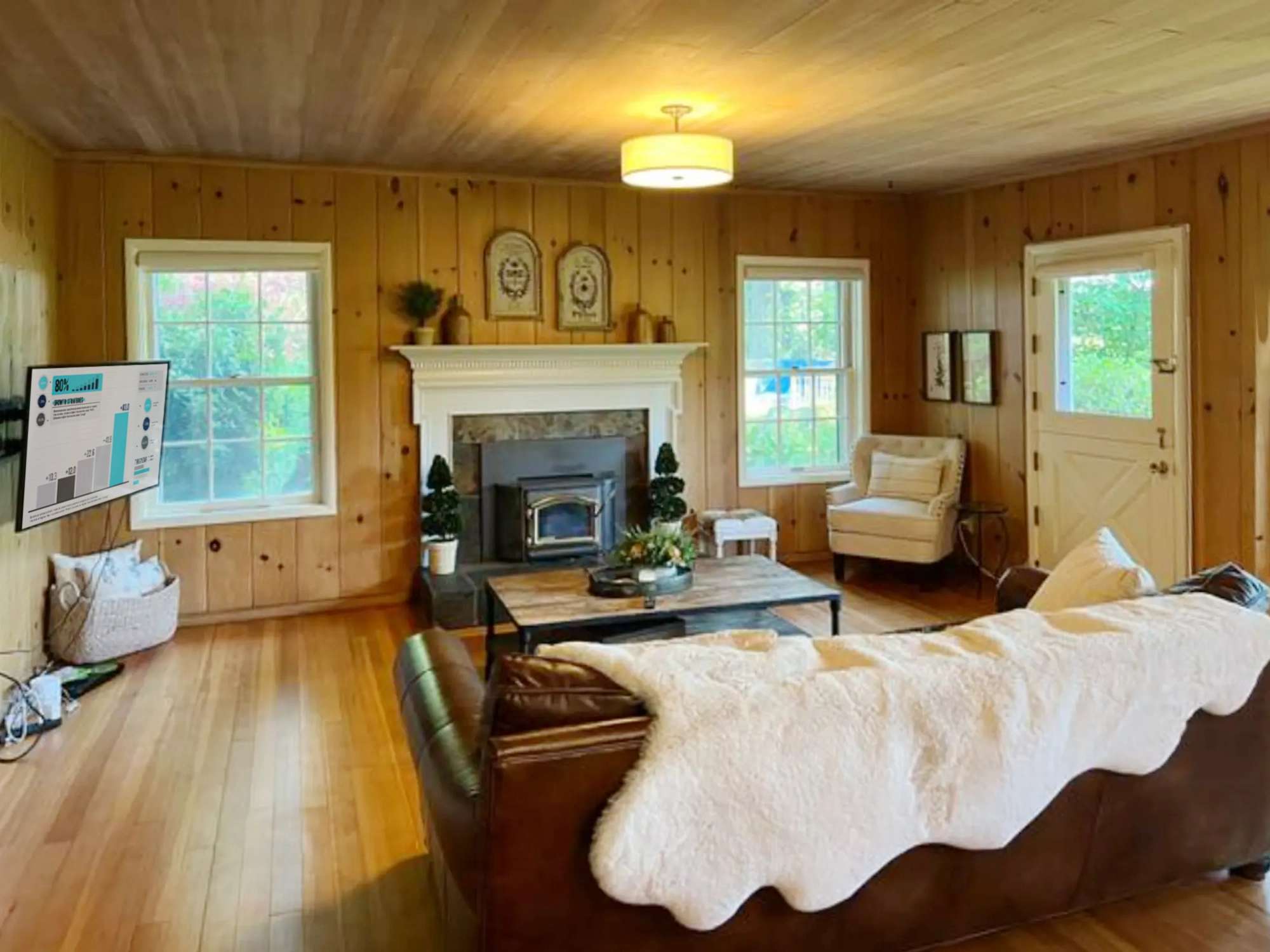 Main house lounge/meeting space
