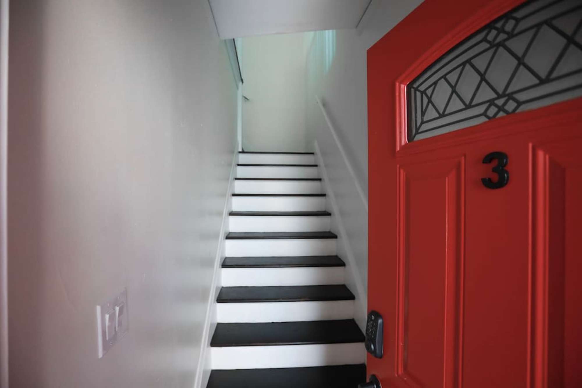 thumbnail view of a listing photo