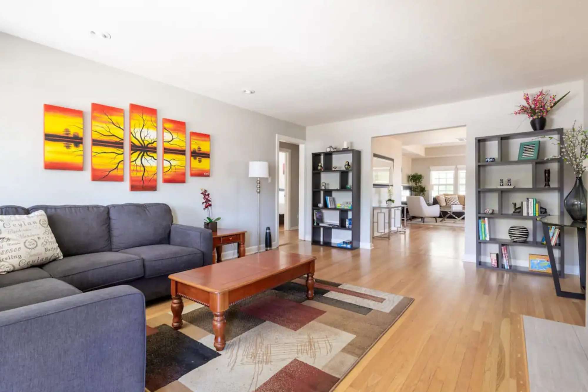 thumbnail view of a listing photo