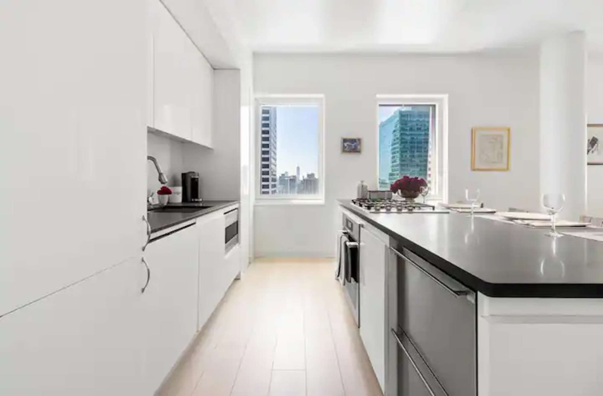 thumbnail view of a listing photo