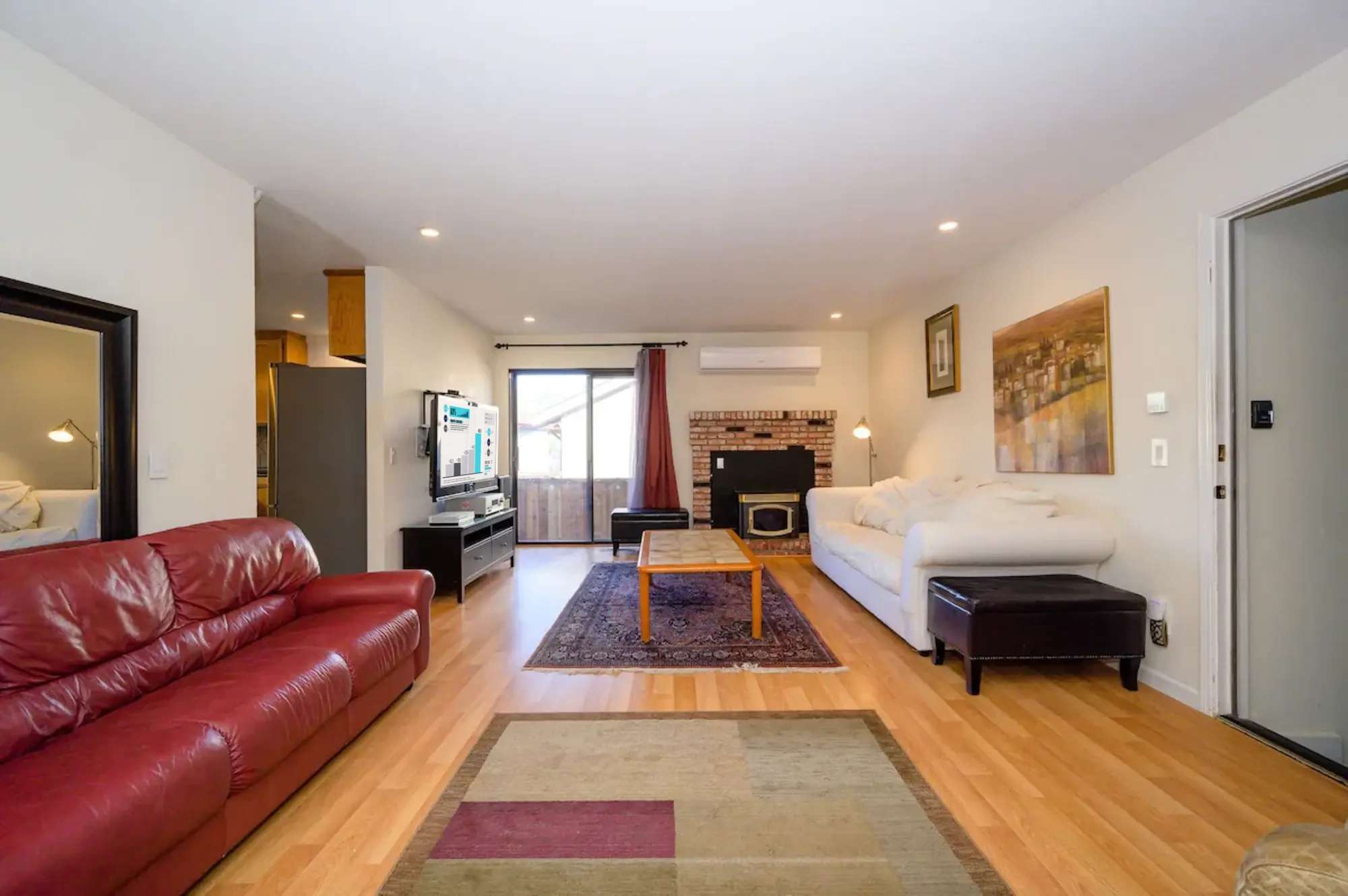 thumbnail view of a listing photo