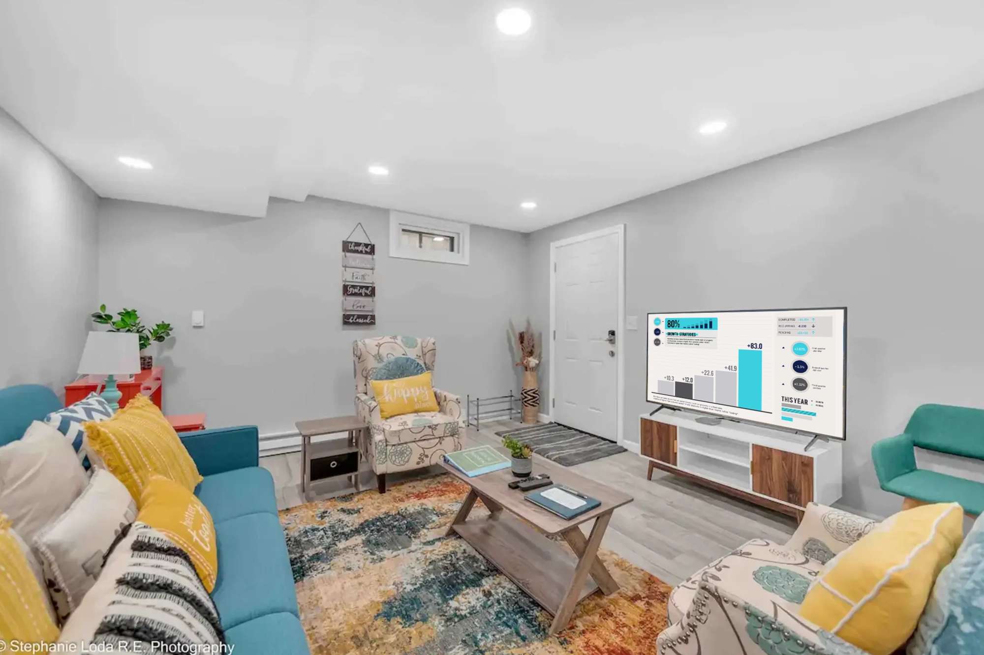 thumbnail view of a listing photo