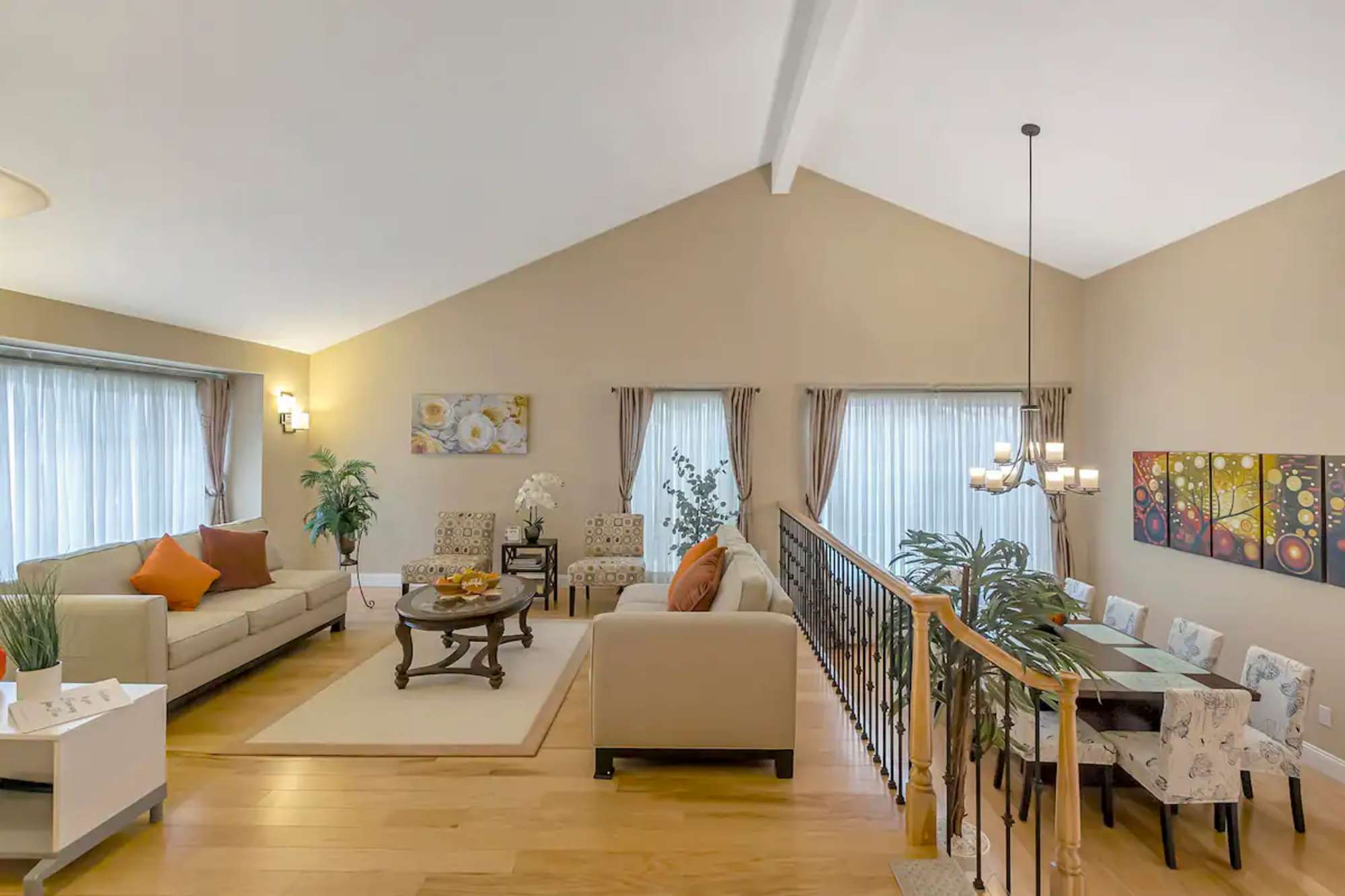 thumbnail view of a listing photo