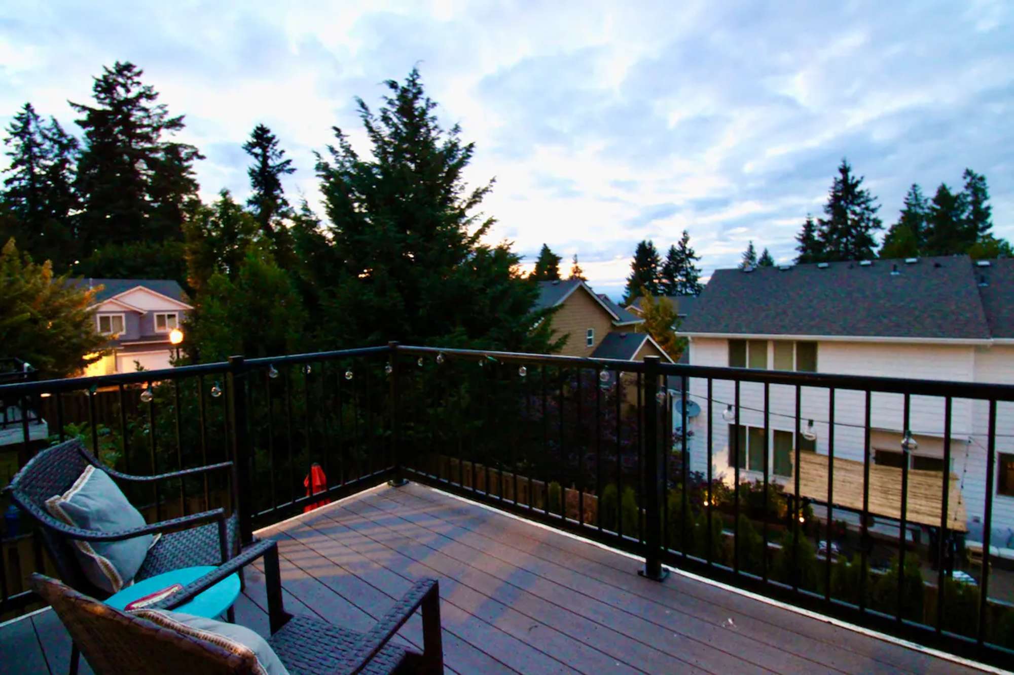 thumbnail view of a listing photo