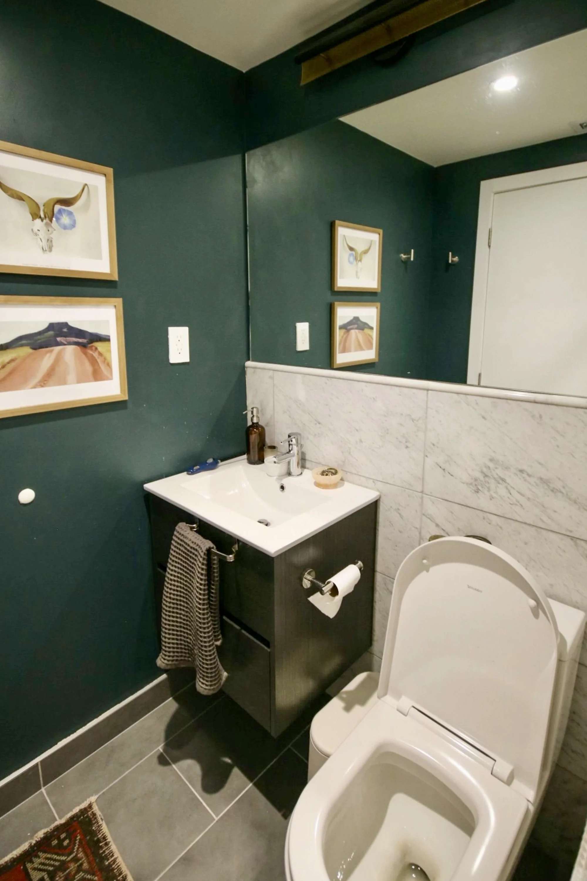 thumbnail view of a listing photo