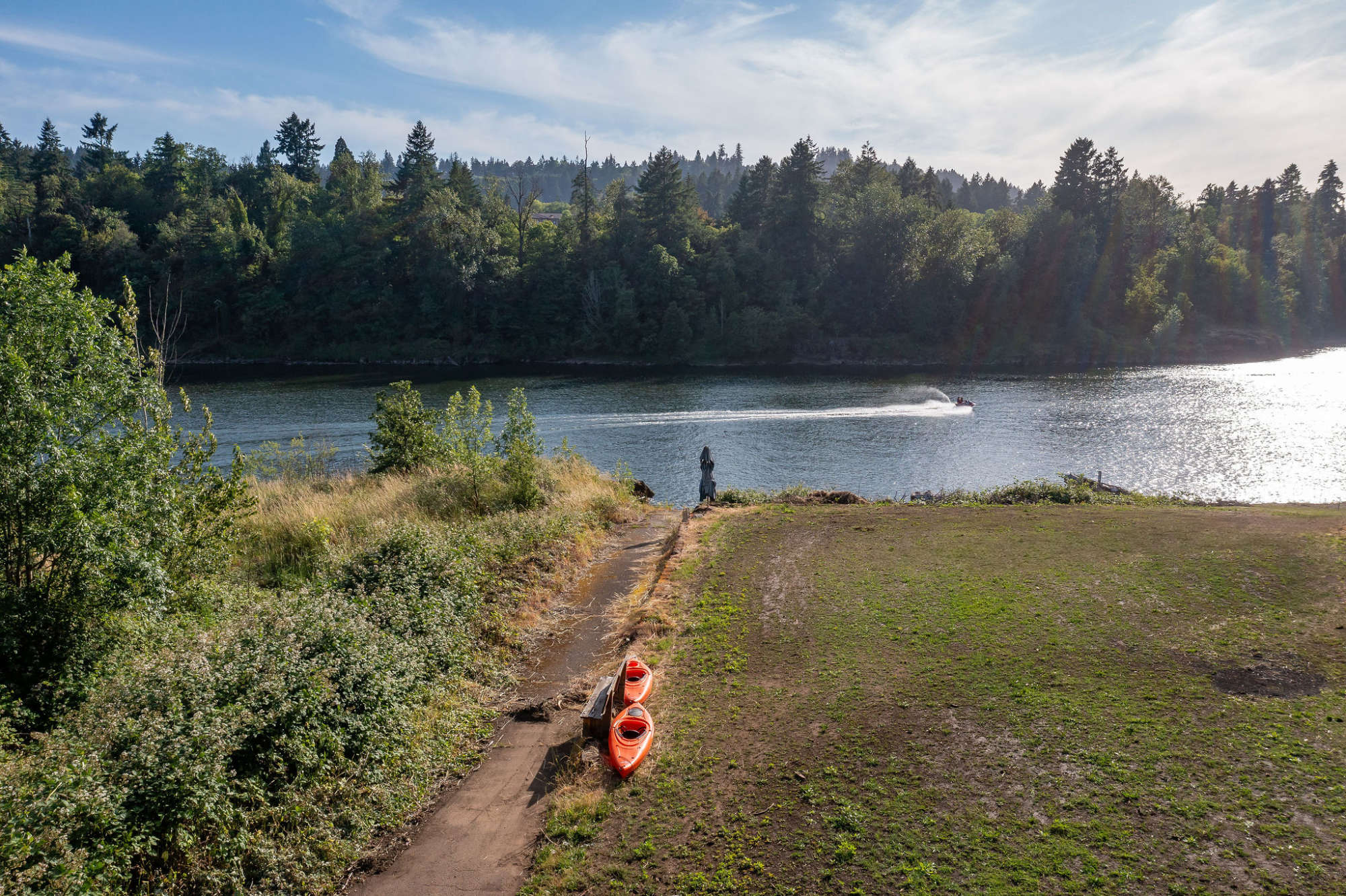 thumbnail view of a listing photo