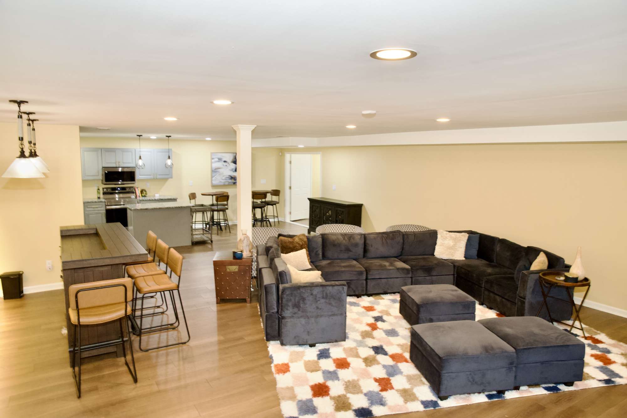 thumbnail view of a listing photo
