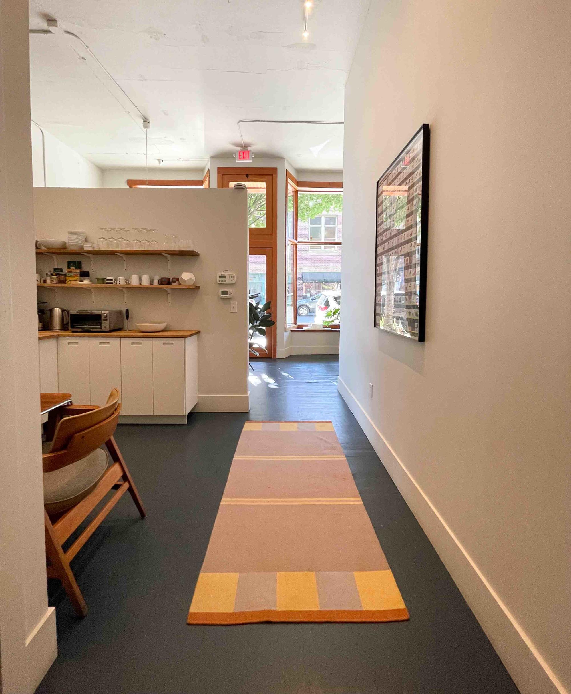 Hallway to kitchen and lobby