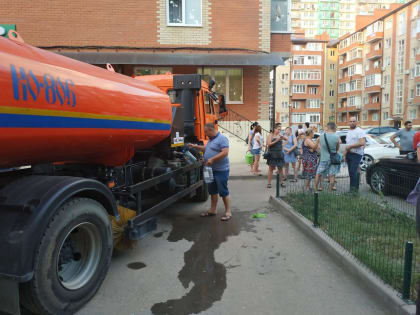 Более 20 жителей поселка Краснодарского отравились, предположительно, водой из-под крана
