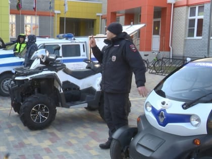 Служу Отечеству! Анапские полицейские провели профориентационное мероприятие в гимназии «Эврика»