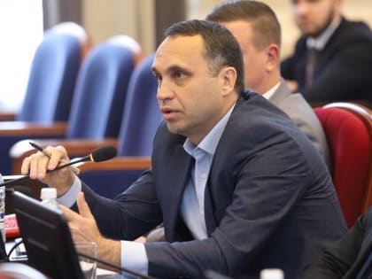 Павел Соколенко в краевом парламенте поднял вопрос о необходимости остановить падение производства некоторых видов пищевой продукции