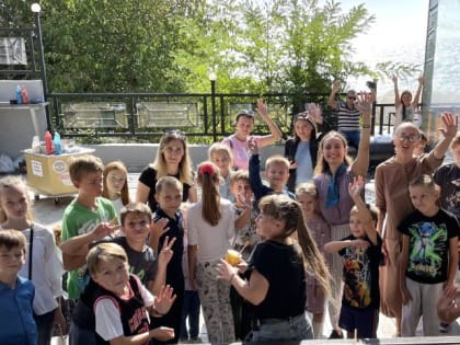 Председатель Молодёжного парламента Нана Михайлова организовала благотворительный праздник для детей из многодетных семей