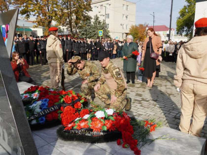 Памятный знак участникам специальной военной операции открыт в Крымске