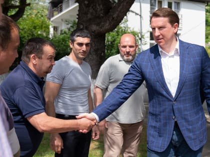 Глава Сочи Алексей Копайгородский обсудил с жителями микрорайона Аше вопросы развития территории
